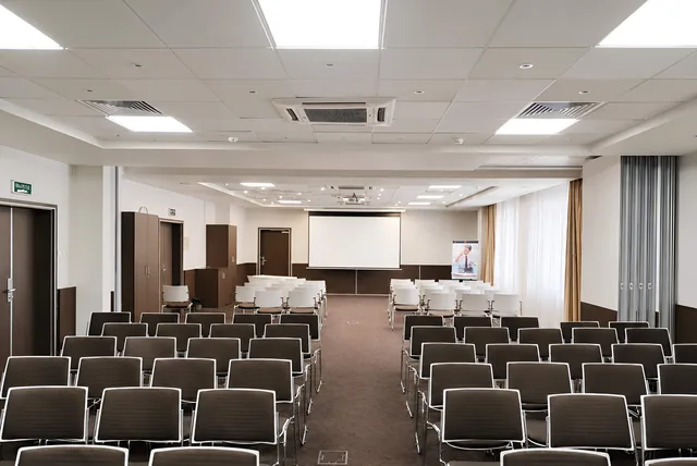 Объединённое пространство зала NOVOTEL